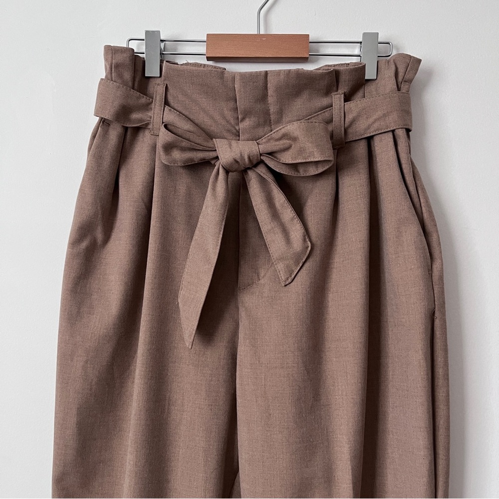 H&M Brown Paper Bag High-Waisted Ankle Pants, size 8